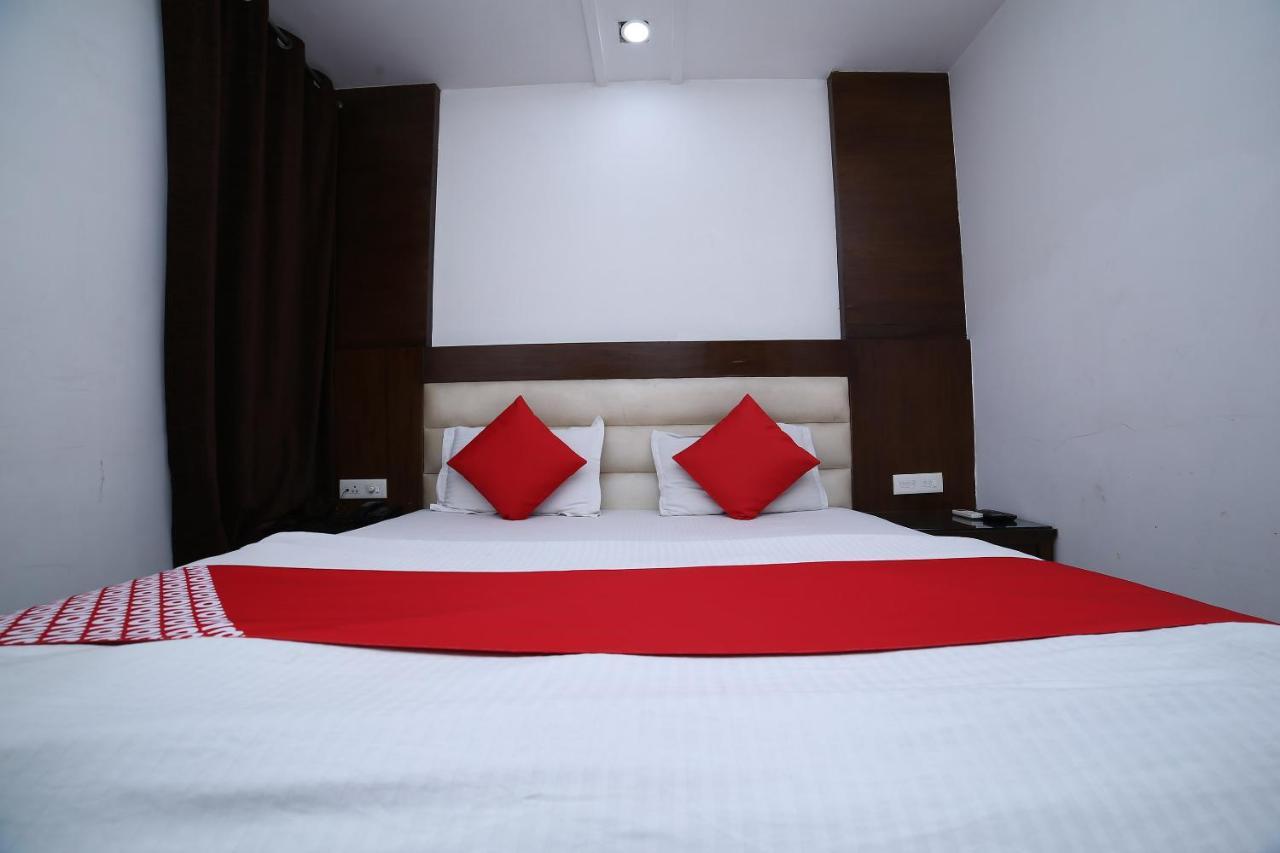 Oyo 11150 Hotel Jmd Rooms New Delhi Eksteriør billede