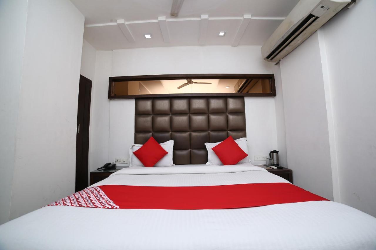 Oyo 11150 Hotel Jmd Rooms New Delhi Eksteriør billede