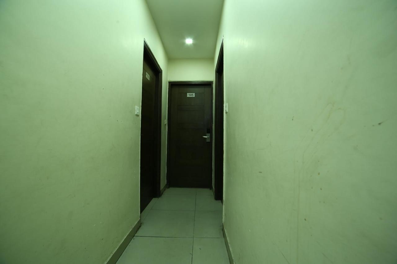 Oyo 11150 Hotel Jmd Rooms New Delhi Eksteriør billede